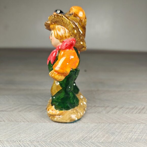 Vintage Russ Berrie Ceramic Scarecrow Figurine With Hat & Bird - Picture 5 of 8